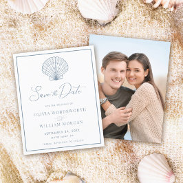 Lámina El azul turbio de la playa de la concha costera sa