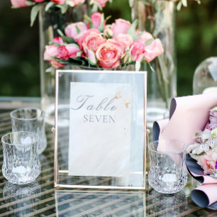 Lámina Elegante número de mesa de palomas blancas de boda