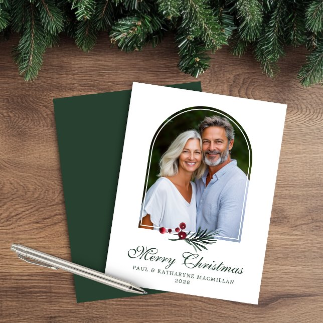 Lámina Foto de feriado botánico para el Arco Rústico Pres (Budget Rustic Arch Dark Green Botanical Holiday Photo Christmas Card)