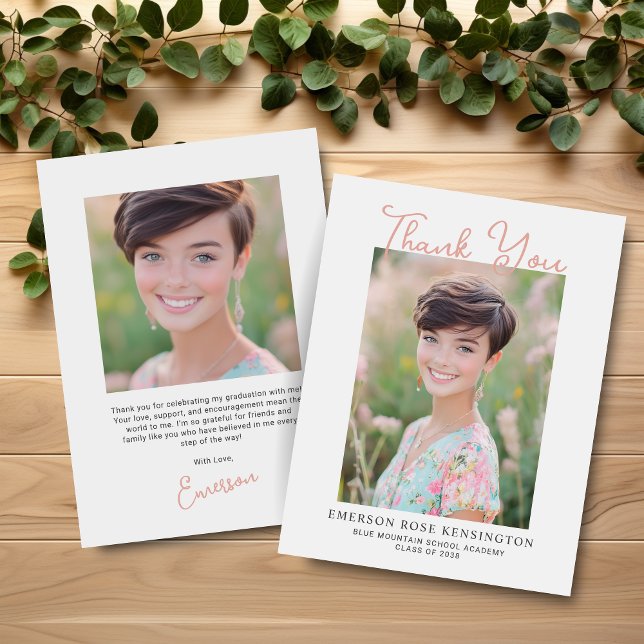 Lámina Graduación manuscrita de moda en el presupuesto (BUDGET Trendy Handwritten Graduation Thank You Cards)