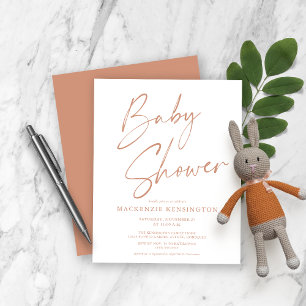 Lámina Invitación a Baby Shower con script simple de terr