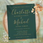 Lámina Invitación A La Boda De Guión Verde Y Oro Presupue<br><div class="desc">Con nombres de estilo característico,  esta elegante invitación a bodas en color verde esmeralda y oro puede ser personalizada con su información en letras de moda. Diseñado por Thisisnotme©</div>