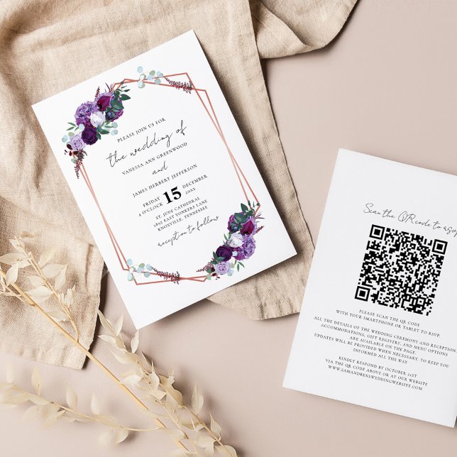 Lámina Invitación a la boda del guión del guión del códig (Purple Floral Wedding All in One QR Code Invitation)