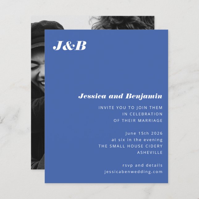 Lámina Invitación a la boda fotográfica azul monograma de (Anverso / Reverso)