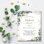 Lámina Invitación al eucalipto para la ducha de novia<br><div class="desc">Bienvenidos a una elegante ducha de novias. Un fondo blanco moda. Decorada con hojas de eucalipto de color verde acuático, escarabajos, vegetación, hojas falsas de oro y polvo de purpurina dorado. Personalice y agregue el nombre de la novia para que sea y los detalles de la parodia. Letras negras y...</div>