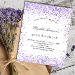 Lámina Invitación al guión de purpurina violeta de cumple<br><div class="desc">Para una elegante fiesta de cumpleaños número 40 (o cualquier edad). Un fondo blanco moda. Decorado con purpurina falso violeta. Personalice y agregue un nombre y detalles del fiesta. El nombre se escribe con un guión de estilo con letras a mano</div>