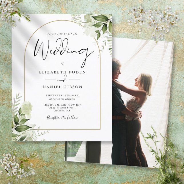 Lámina Invitación de boda con arco dorado y vegetación ec (Budget Greenery Gold Arch Photo Wedding Invitation)