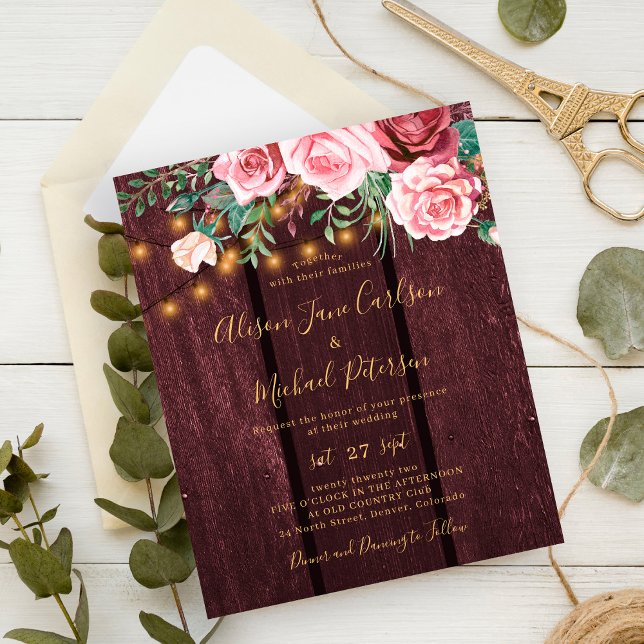 Lámina Invitación de boda dorada burgundy con flores econ (Subido por el creador)