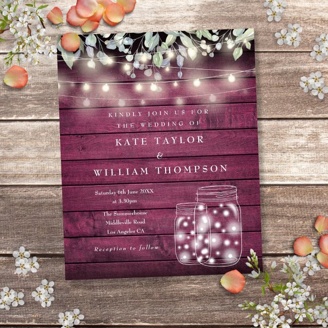 Lámina Invitación de boda en frasco de albañil con luces  (Budget Red Wood Lights Mason Jar Wedding Invite)