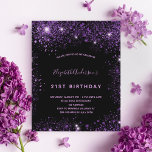 Lámina Invitación de cumpleaños de purpurina morado negro<br><div class="desc">Invitación a la fiesta de cumpleaños 21 (o a cualquier edad) de niñas y mujeres. Delante: Un fondo negro de moda. Decorada con polvo purpurina de imitación morado oscuro. Personalice y agregue un nombre y detalles del fiesta. El nombre está escrito con un guión de estilo con letras a mano,...</div>