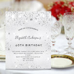 Lámina Invitación de cumpleaños elegante de purpurina pla<br><div class="desc">Una invitación moderna, elegante y glamurosa para una fiesta de cumpleaños número 40 (o cualquier edad) de una mujer. Un falso fondo metálico plateado con polvo falso purpurina plateado. El nombre está escrito con un guión moderno de estilo con letras de color negro. Personalice y agregue un nombre, edad y...</div>