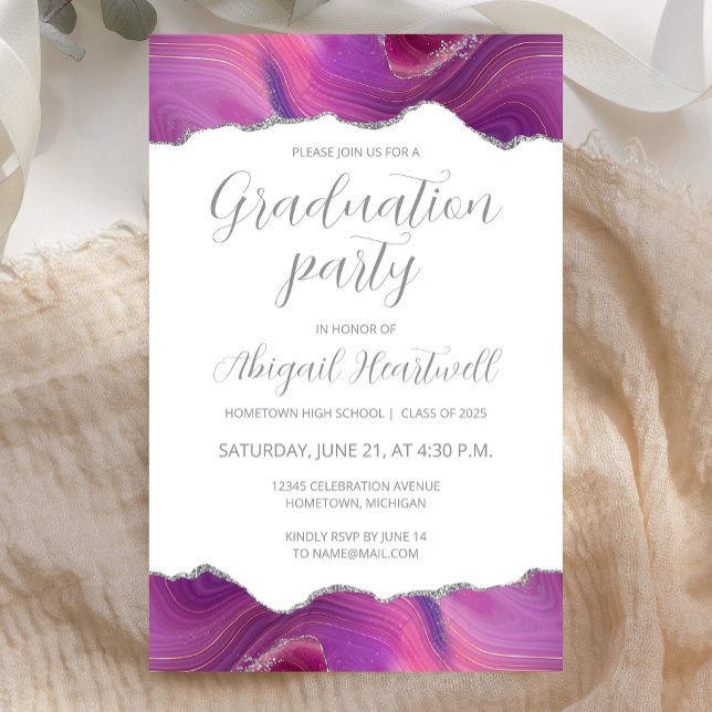Lámina Invitación de fiesta de graduación Budget Magenta  (Subido por el creador)