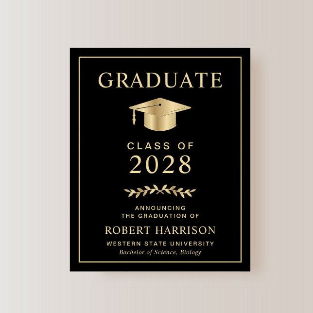 Lámina Invitación de Graduación de Oro Negro de Budget Co (An elegant college graduation announcement to celebrate the graduate's achievements)