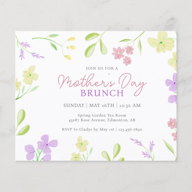 Lámina Invitación floral suave de brunch del día de la ma (Anverso)