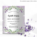 Lámina Invitación presupuestal de plata de lavanda de cum<br><div class="desc">Un fondo falso plateado con purpurina falso violeta,  chispas,  flores de lavanda,  flores y vegetación eucalipta. Personalice y agregue su nombre y los detalles del fiesta.</div>