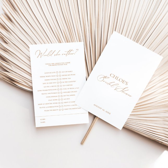 Lámina ¿Le Gustaría Un Elegante Juego De Ducha Blanca De  (Subido por el creador)