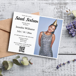 Lámina moda moderna dulce dieciséis qr código de invitaci