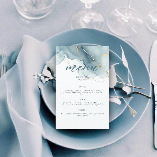 Lámina Moderno y Dusty Blue Elegant Script Beach Wedding (dusty blue beach wedding menu large gold summer waves modern romantic elegant bohemian chic)