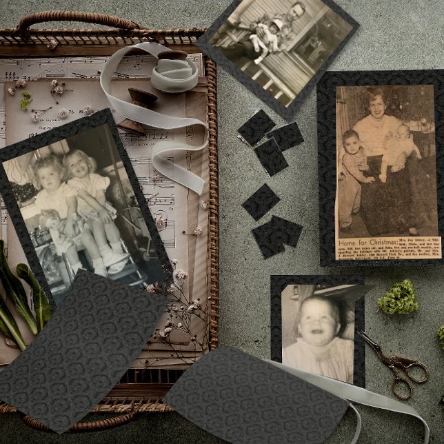 Lámina Papel de cuadernillo negro de damasco oscuro para  (Subido por el creador)