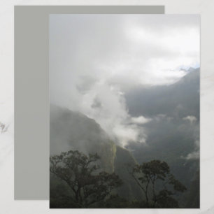 Lámina Papel de rayado de nubes de niebla gris