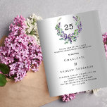 Lámina Presupuesto de plata Lavender 25º aniversario del<br><div class="desc">Un fondo falso plateado. Una corona floral de flores de lavanda y de eucalipto acuático. Personalice y agregue sus nombres,  detalles. Texto negro. 1 hoja = 1 borde impreso de invitación al borde.</div>