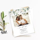 Lámina Presupuesto Eucalyptus Glow Photo Save the Date<br><div class="desc">** EL PAPEL SATÍN ES PAPEL DELGADO. ACTUALIZAR EL PAPEL PARA UN PAPEL MÁS ESPESO. TIENE UNA OPCIÓN PARA ENVELOPES. *** Ahorre dinero en invitaciones formales con esta invitación más pequeña que tiene una opción para sobres. Prepárese a sus huéspedes para el boda asombroso con su Eucalyptus Glow Photo Save...</div>