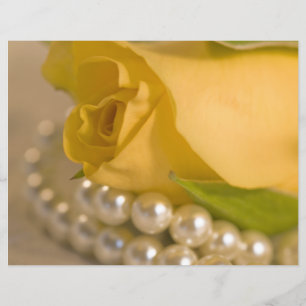 Lámina Rosa amarilla y perlas