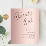 Lámina Rosa de presupuesto de guión de oro invitación de<br><div class="desc">Una invitación moderna y de diseño para un fiesta de 21 años. Fondo de gradiente de oro Rosa y la palabra Twenty One escrita con letras de guiones grandes y elegantes en oro rosa oscuro. Personalice y agregue un nombre y detalles del fiesta. 1 hoja = 1 borde impreso de...</div>