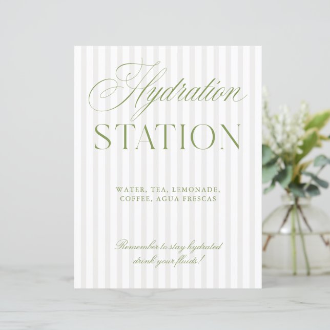 Lámina Sage Green & Beige Wedding Hydration Station Sign (Anverso de pie)