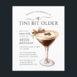 Lámina SORPRESA PRESUPUESTARIA FIESTA Tini bit mayor Mart<br><div class="desc">El diseño elegante y de moda para una animada celebración de cumpleaños sorpresa incluye un espresso martini. Un arco bonito y femenino añade un toque festivo.</div>