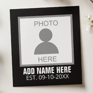 Lámina Su foto aquí Nombre y edad