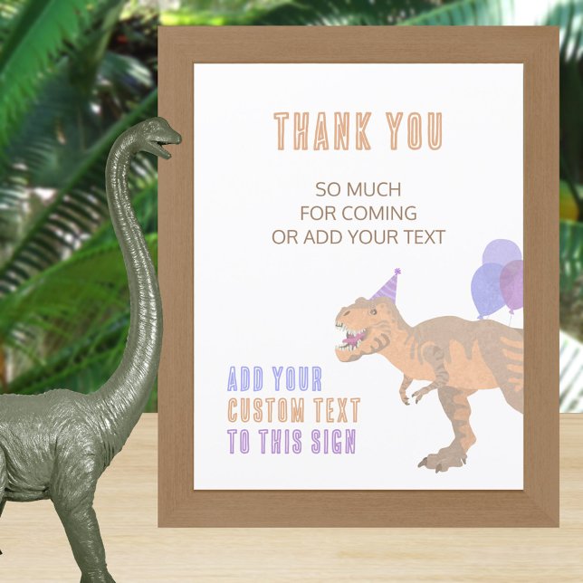 Lámina T-Rex Tan Dinosaur Birthday Rótulo totalmente edit (With three text sizes, this budget dinosaur birthday party sign is ready to be customized by you)