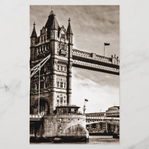 Lámina Vintage Sepia London Tower Bridge