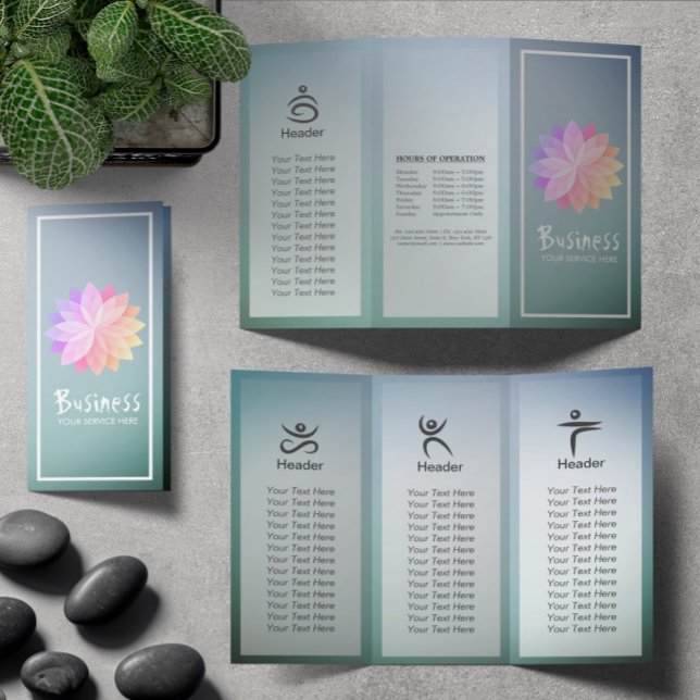 Lámina Yoga Studio Tri-Fold Brochure Lotus Floral Mandala (Subido por el creador)