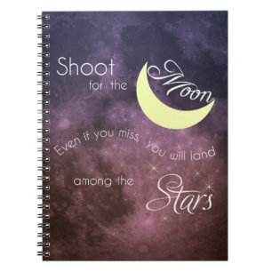 Lanzamiento para el cuaderno inspirador de la foto