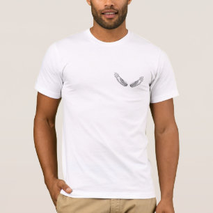 Las alas tienen gusto de la camiseta del cristiano