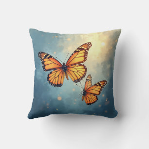 Las almohadas de mariposa brillantes
