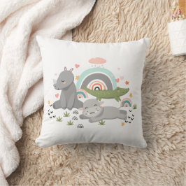 Las almohadas están decoradas con un ilustracion d