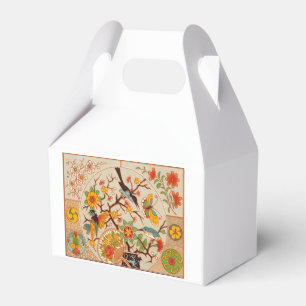 Las aves y las mariposas favorecen a la caja