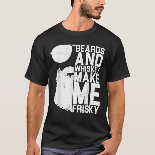 Las Bolas Y Whiskey Me Hacen La Camisa Frisky Gran (Anverso)