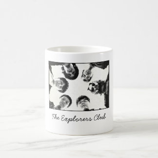 Las cabezas suben la taza