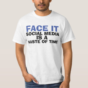 Las camisetas antisociales de los medios, le hacen