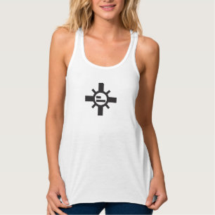 Las camisetas sin mangas blancas de las mujeres de