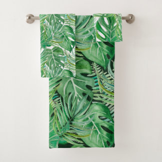 Las enormes hojas de palmeras y de monstera