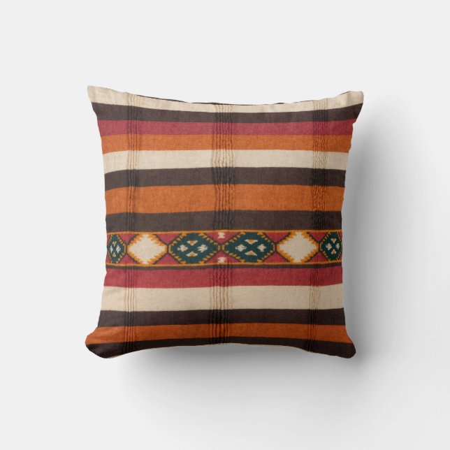 Las exquisitas almohadas de Kilim le dan un toque  (Anverso)