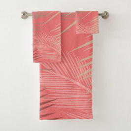 Las hojas de la palma en la sombra del coral vivo