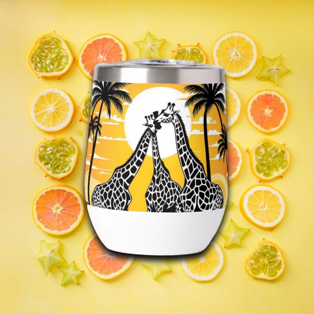 Las jirafas en la playa (Subido por el creador)