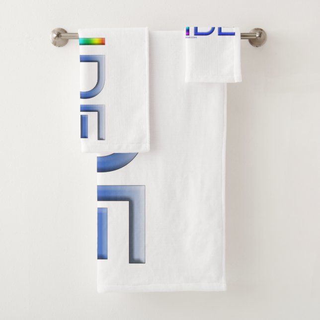 Las letras metálicas de la palabra orgullo de Slip (In situ)