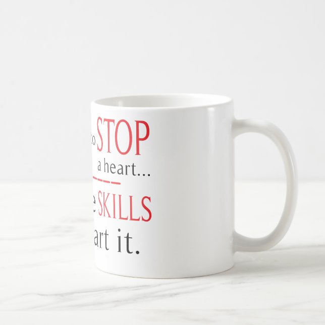 Las miradas para parar una taza de la enfermería (Derecha)