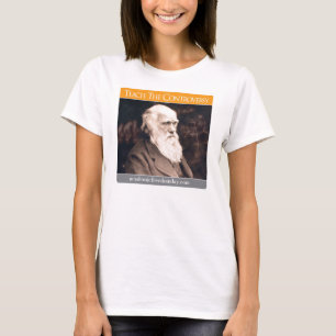 Las mujeres enseñan la polémica camiseta